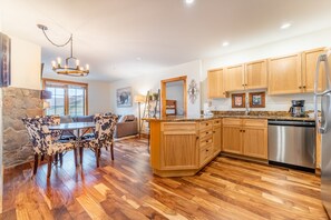 Interior - Overlooks Keystone Base Area, Short Walk to Lifts; Private Balcony with Views (Keystone)