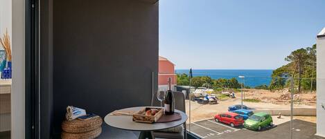 Apartment (One Bedroom Apartment with Balcony) | Ausblick vom Zimmer