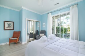 4 bedrooms, iron/ironing board, free WiFi, bed sheets