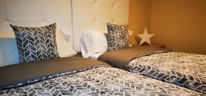 2 bedrooms, iron/ironing board, bed sheets, wheelchair access - Apartamento Ales (Arenas de San Pedro)