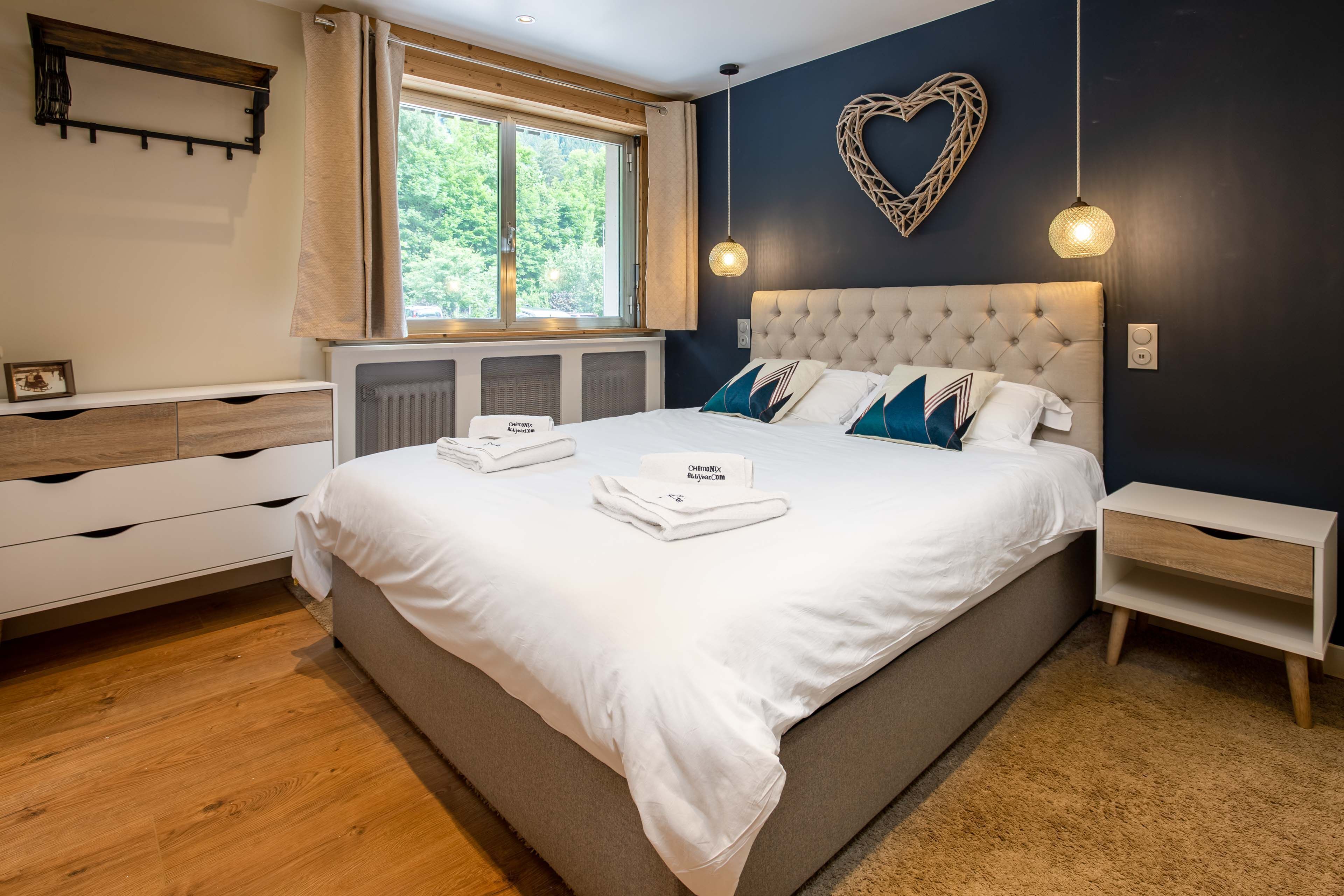 3 bedrooms, iron/ironing board, free WiFi