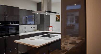 The View Old Coastguard Cottage