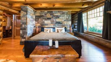 6 soveværelser, skrivebord, strygejern/strygebræt, weekendseng