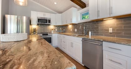 Water Views |Accross the Street from Beach & Pier 29 |Unique & Newly Renovated |Lake Life Villa