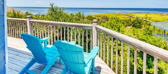 Soundfront Dog Friendly Home w/ Hot Tub, Game Room, and Buxton Sunsets