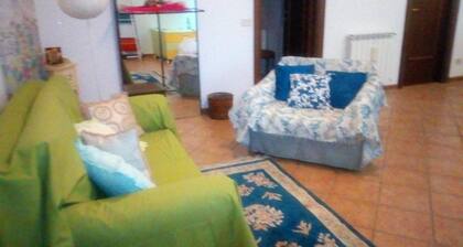 VILLINO A SCHIERA CASTELLI ROMANI