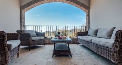 6 Bedroom Villa With Private Pool for 15 People built in Mediterranean style