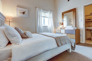 1 sovrum, strykjärn/strykbräda, wi-fi och sängkläder