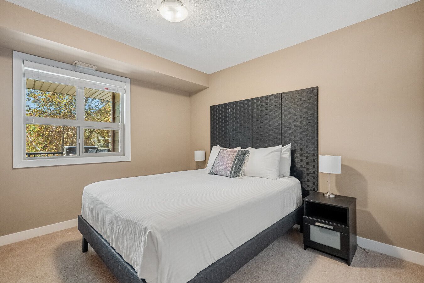 3 bedrooms, desk, iron/ironing board, WiFi