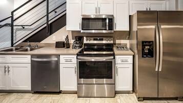 公寓客房, 4 間臥室 | 私人廚房 | 咖啡機/沖茶器