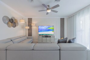 Smart TV, tavolo da calcetto