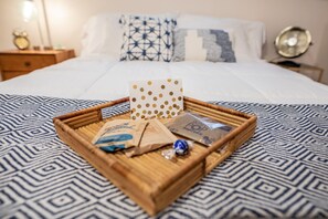1 chambre, bureau, fer et planche à repasser, accès au Wi-Fi (inclus)