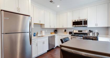 3 Bed 2 Bath Tourist House near Kendall Square