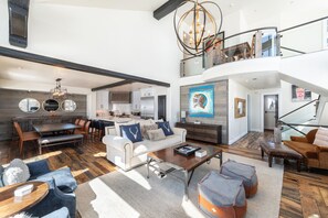 Televisión, chimenea