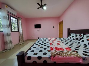 2 bedrooms, internet - HallWay Apartment C (Accra)