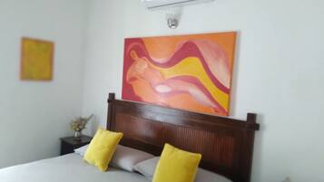 2 bedrooms, desk, iron/ironing board, WiFi (free)