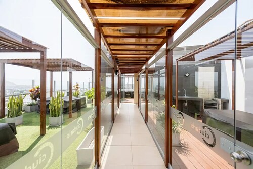 FREE parking / Spanish shower / Spacious 3BR flat
