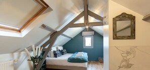 4 bedrooms, iron/ironing board, travel crib, WiFi