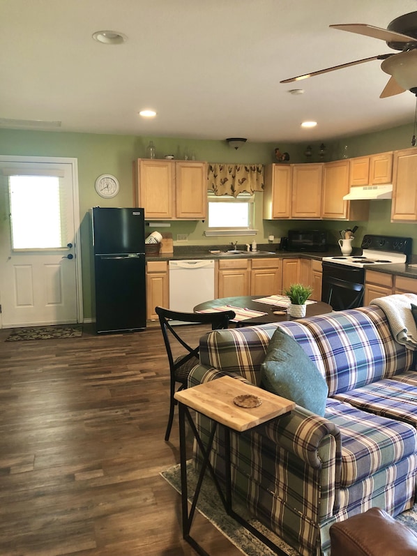 Smart TV, DVD player