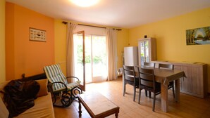 TV - APARTMENT ESTANY I  PB-2 (L'Escala)