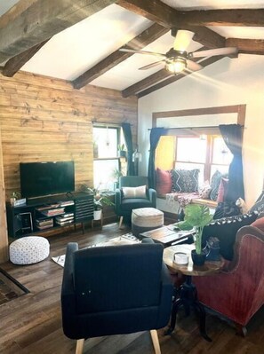 Smart TV, fireplace, table football, ping pong