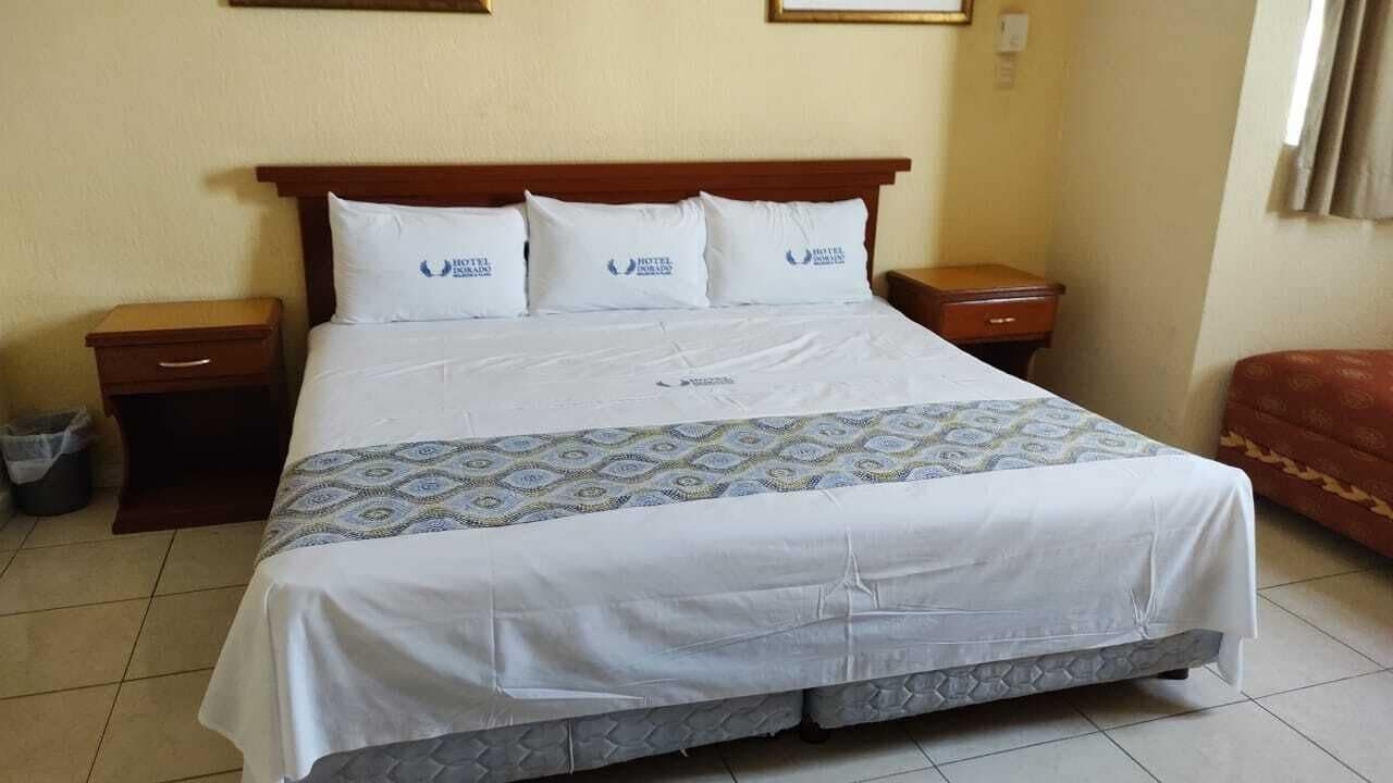 Foto - Hotel Dorado a una calle de Playa Regatas y el Malecon