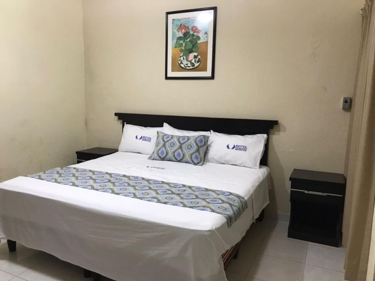 Foto - Hotel Dorado a una calle de Playa Regatas y el Malecon