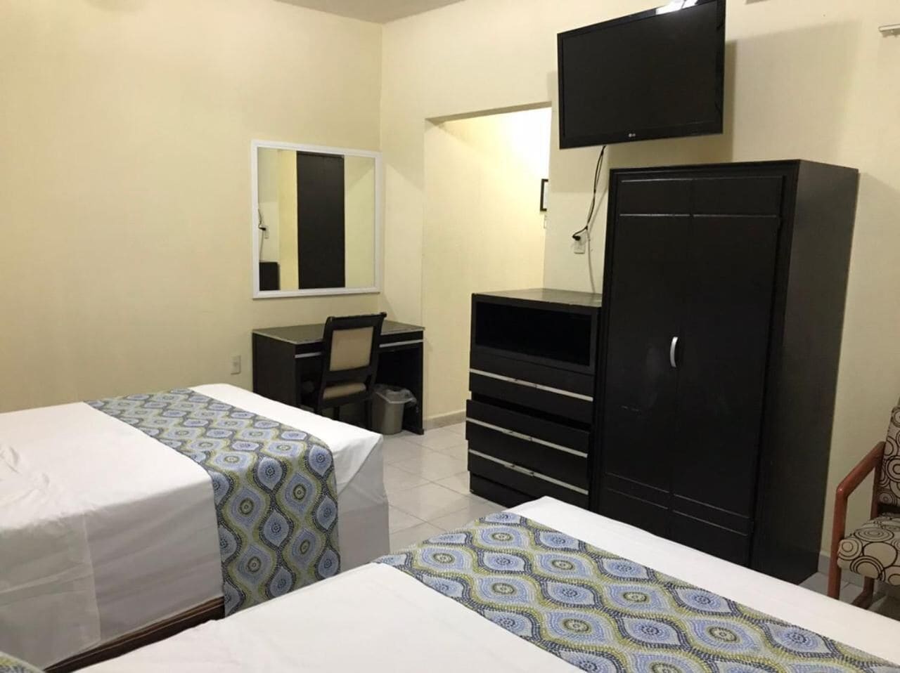 Foto - Hotel Dorado a una calle de Playa Regatas y el Malecon