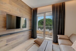 Smart TV - Arveskida Suite Comfort Flat near Poetto Beach (Cagliari)