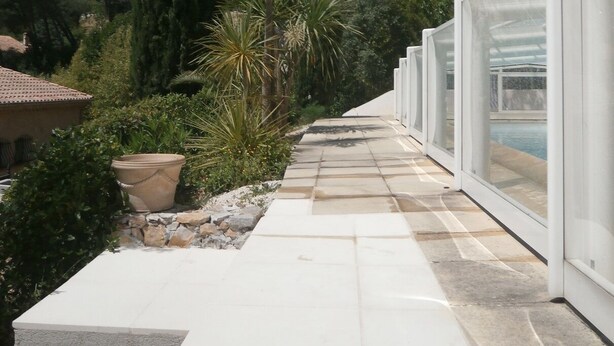 A pathway leading to a pool area with a view of a mountain and trees. - Beautiful property located in a private domain with indoor and outdoor pool. (Draguignan)