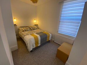 Luxury Suite, Ensuite (Flat 3) - Penhale Holiday Flats (Eastbourne)