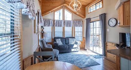 Shady Hill-1 BR-Northern Hills