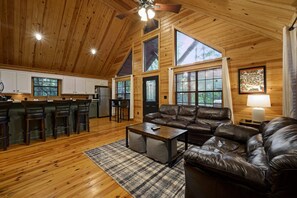 スマートテレビ、暖炉