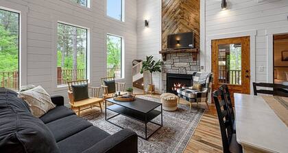 Ravenswood -2 BR+loft-Eagle Mountain East