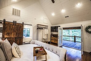 1 室のベッドルーム、アイロン / アイロン台、旅行用ベビーベッド、WiFi