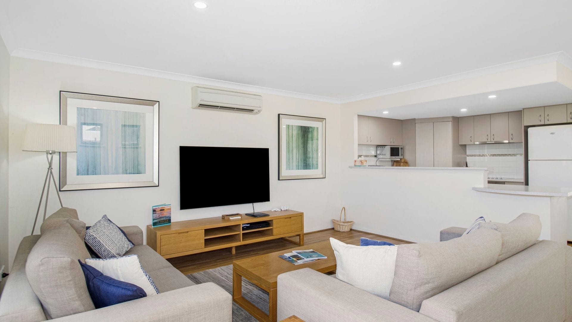 Smart-TV, DVD-Player