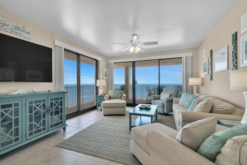 Windward Pointe 901 | Beachfront Corner Condo | Pools | My Beach Getaways