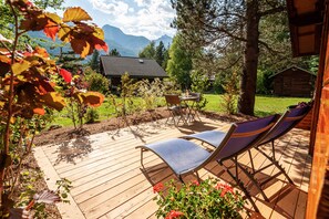 Terrace/patio - Between lakes and mountains (St Crépin)