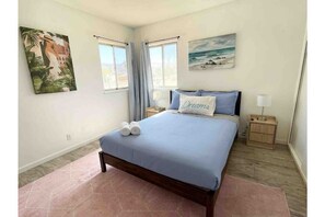 2 chambres, fer et planche Ă repasser, Wi-Fi gratuit, draps fournis