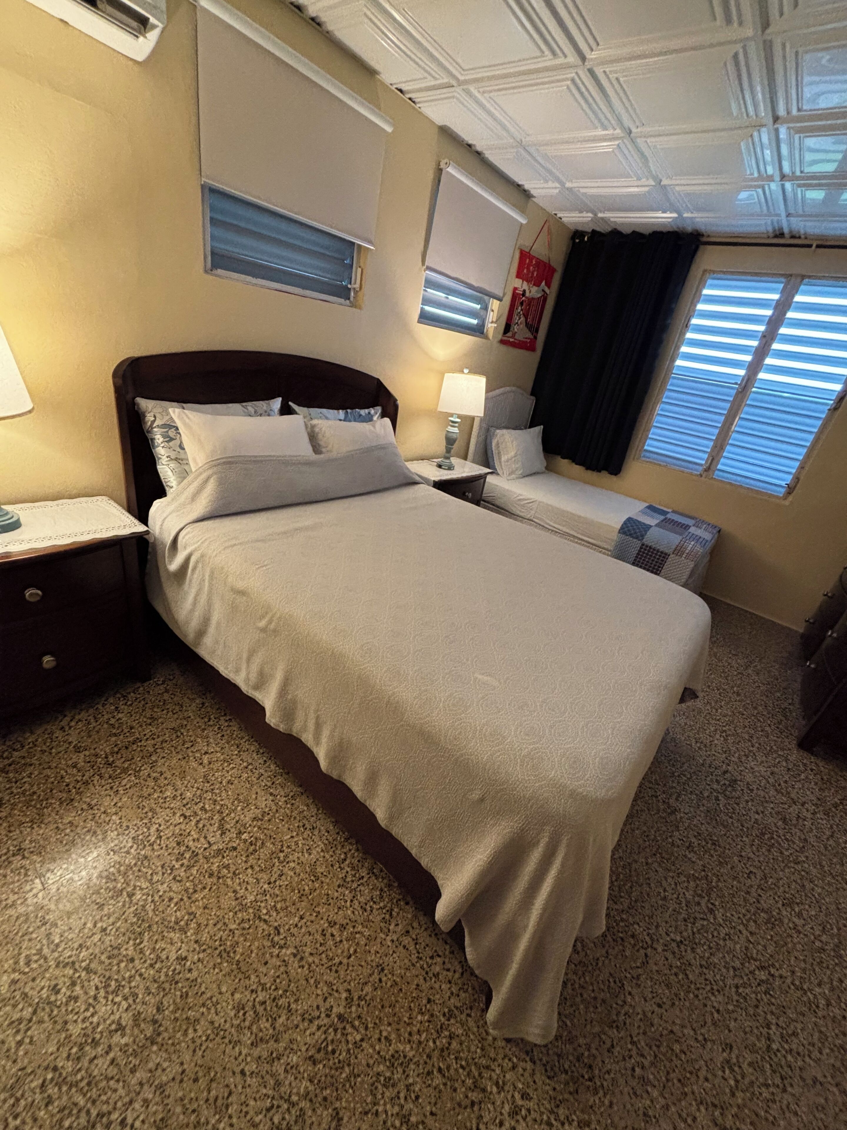 4 bedrooms, iron/ironing board, free WiFi, bed sheets