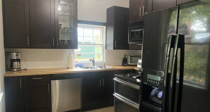 3-bedroom vacation home just 20 minutes from Six Flags St. Louis