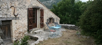 Le gĂźte Panda Saint-Maymes