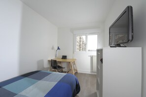 1 chambre, bureau, Wi-Fi gratuit, draps fournis