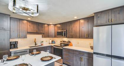 Ranch-Style Retreat in Downtown Buena Vista!