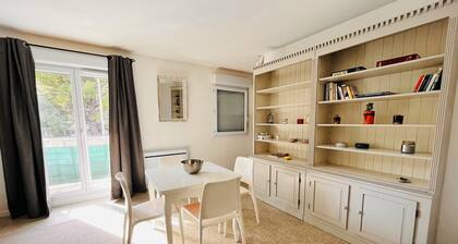 Bel appartementT2 Avignon proche remparts, parking balcon- location saisonnière