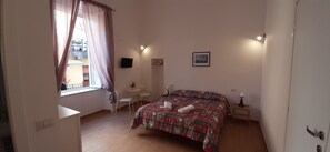 1 camera, Wi-Fi gratuito, lenzuola