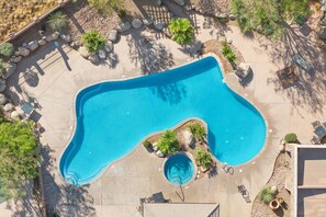 Indoor pool, a heated pool - Dreamy 2-bedroom condo with sweeping desert views (Hurricane)