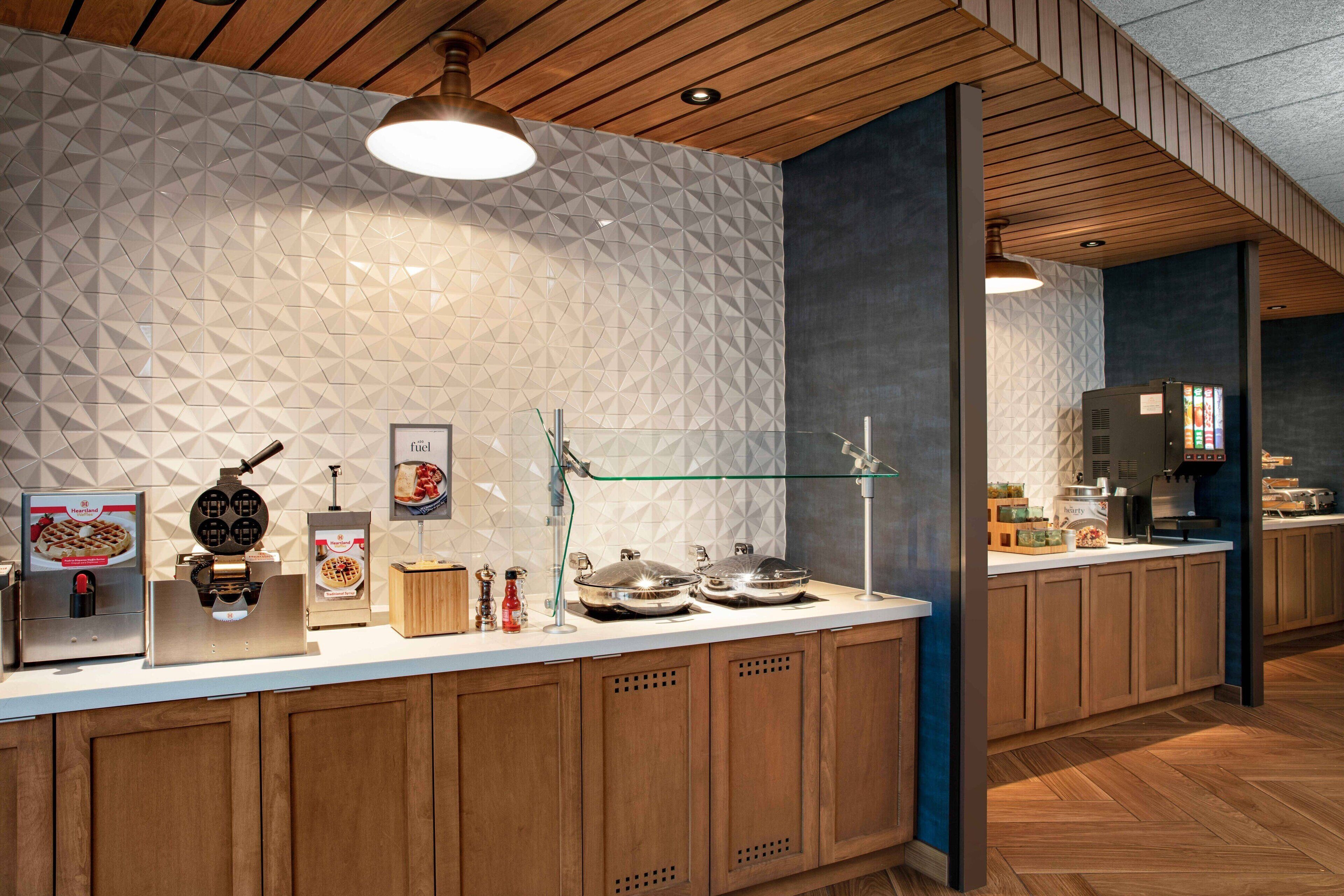 free daily continental breakfast