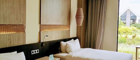 Deluxe Room, 2 Queen Beds | Egyptian cotton sheets, premium bedding, down comforters