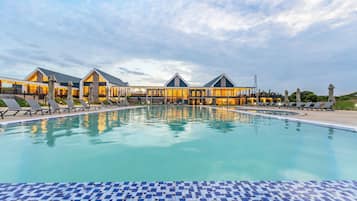 Outdoor pool, pool umbrellas, pool loungers